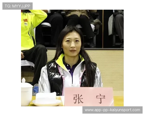 前奥运冠军张宁：陈雨菲比我更出色！，张宁奥运冠军到我校