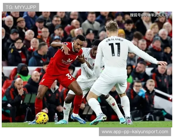 滕哈赫闪辞药厂:新帅仅上任数天,赛季首胜也未带来,滕哈格尔 滕哈赫闪辞药厂:新帅仅上任数天,赛季首胜也未带来,滕哈格尔